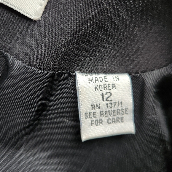 100% Silk Vintage Retro Valerie Stevens Black Blazer Suit Jacket Size 12 - Picture 11 of 11